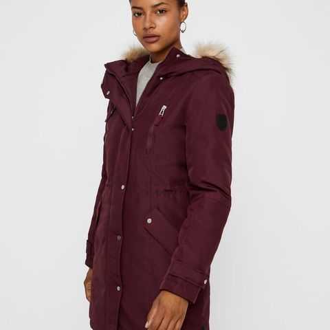 Jakke parka Line of Oslo ubrukt lammepels | FINN.no Jakke parka Line of Oslo ubrukt lammepels | FINN.no
