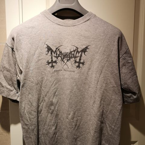 Kent band t skjorter, offical merchandise | FINN.no Dimmu Borgir T skjorter Inferno Hettegenser | FINN.no