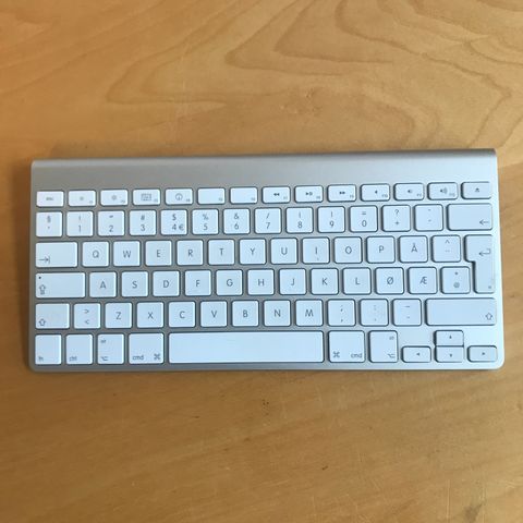 Apple kompatibel Tastatur (tysk) trådløst | FINN.no Apple kompatibel Tastatur (tysk) trådløst | FINN.no