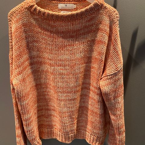 HOLZWEILER ANGULAR KNIT XS | FINN.no ANGULAR ORANSJE STRIKKEGENSER | Hoyer.no