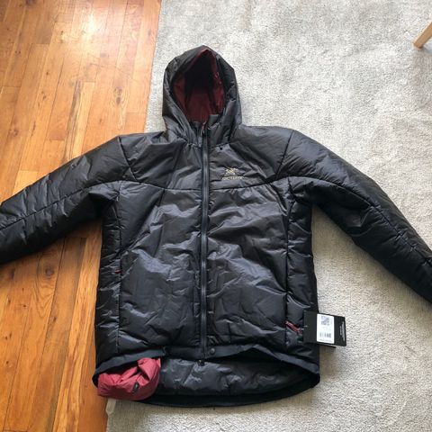 Craft Tech Shell Skalljakke | FINN.no Craft Tech Shell Jakke, Dame, Svart NordiskFritid