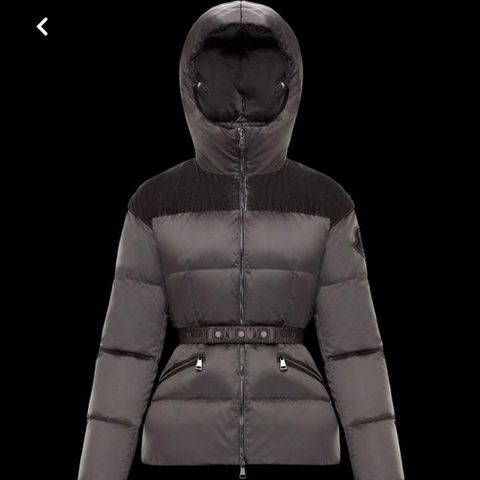 Pen Moncler tynn dunjakke dame | FINN.no Pen Moncler tynn dunjakke dame | FINN.no