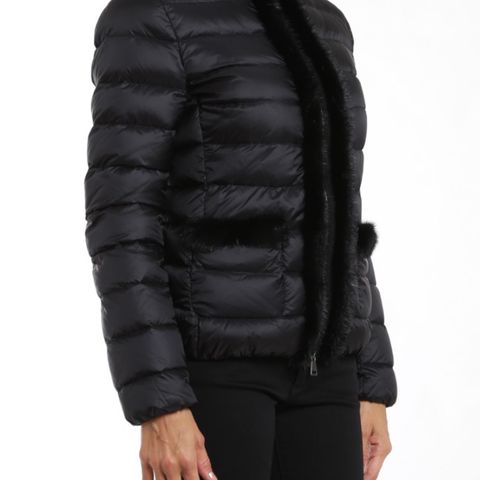 Moncler Jakke Dame Tilbud Moncler Dunjakke Moncler Temple Moncler Jakke Dame Tilbud Moncler Dunjakke Moncler Temple