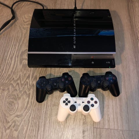 sulau ytas tiesiog Statyti playstation kort 100 kr 