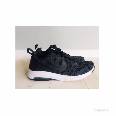 Nike Wmns Air Huarache Run | FINN.no Nike Wmns Air Huarache Run | FINN.no