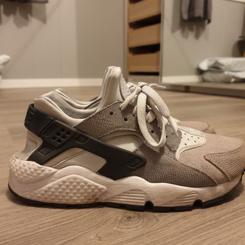 8 par fine sko selges, Adidas, Nike, vintersko, blinkesko mm 8 par fine sko selges, Adidas, Nike, vintersko, blinkesko mm