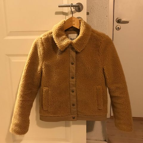 Teddybear jakke fra ASOS | FINN.no Teddybear jakke | FINN.no