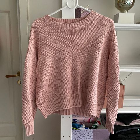 GENSER, Dame str. XL, beige rosa bomullsgarn, hjemmestrikket GENSER, Dame str. XL, beige rosa bomullsgarn, hjemmestrikket