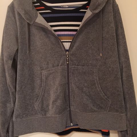 College jakke fra BikBok, str xs, grå, hette. | FINN.no College jakke fra BikBok, str xs, grå, hette. | FINN.no