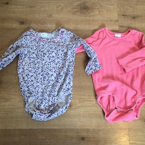 Genser med lillasvart flekker | FINN.no Genser med lillasvart flekker | FINN.no