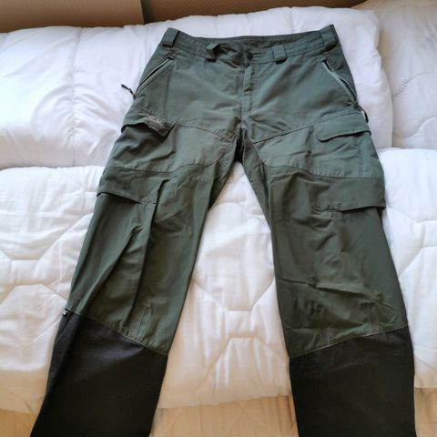NY Lundhags Kuut Hybrid jacket man størrelse XL ,fantastisk NY Lundhags Kuut Hybrid jacket man størrelse XL ,fantastisk