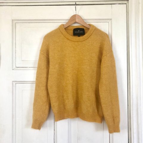 Tranquilostrikk Ny håndstrikket genser str M (L) alpaca og Tranquilostrikk Ny håndstrikket kort genser str ML Sunniva