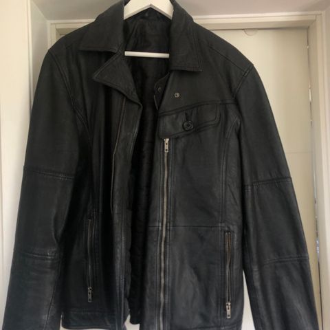 Skinnjakke herre XL str 56 | FINN.no Skinnjakke herre XL str 56 | FINN.no