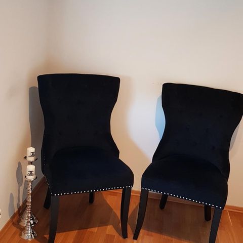 3 stk Spisestuestoler svarte fra O Borgen møbler 400, pr 3 stk Spisestuestoler svarte fra O Borgen møbler 400, pr
