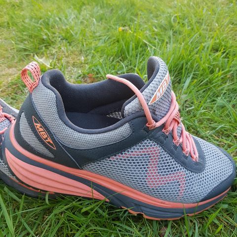 Fint brukt Skechers joggesko | FINN.no Fint brukt Skechers joggesko | FINN.no
