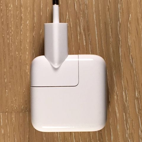 Apple Airpod Lade Etui | FINN.no Apple Airpod Lade Etui | FINN.no