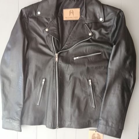 Pull & Bear Bikerjakke | FINN.no Pull & Bear Bikerjakke | FINN.no