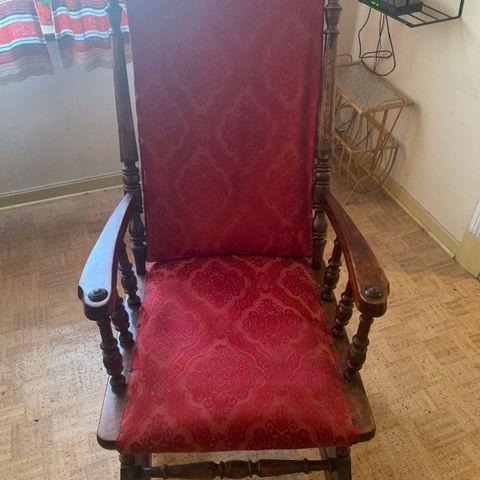 Flott antikk lenestol i Biedermeier klunke stil stol | FINN.no Antikk lenestol Biedermeier Stol | FINN.no