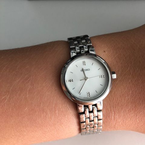 CERTINA Klokke ny pris 1800,‐ | FINN.no CERTINA Klokke ny pris 1800,‐ | FINN.no