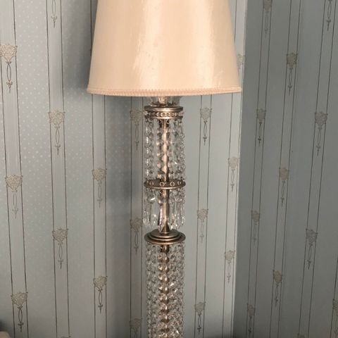 Ny lampe | FINN.no jeg kan kjøpe en ny lampe