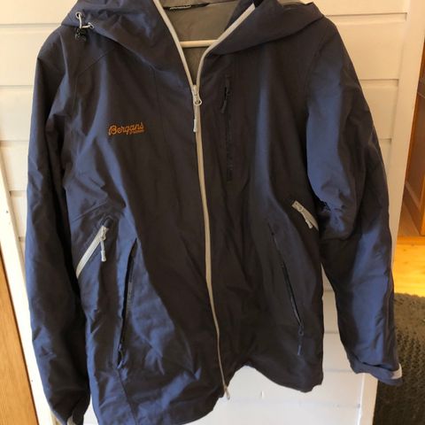 Bergans Kongsberg insulated lady jacket | FINN.no Bergans Kongsberg Insulated Lady Jacket | FINN.no