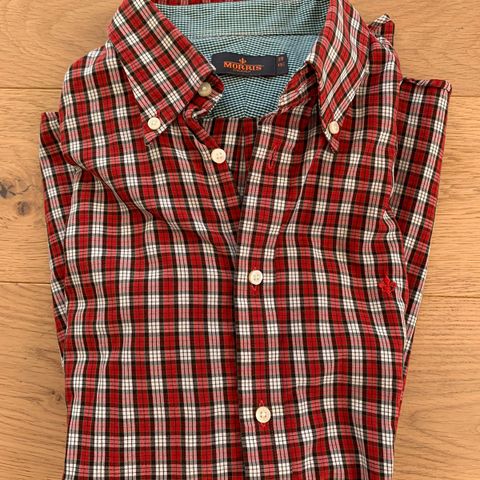 Eton slim fit skjorte størrelse medium | FINN.no Eton slim fit skjorte størrelse medium | FINN.no