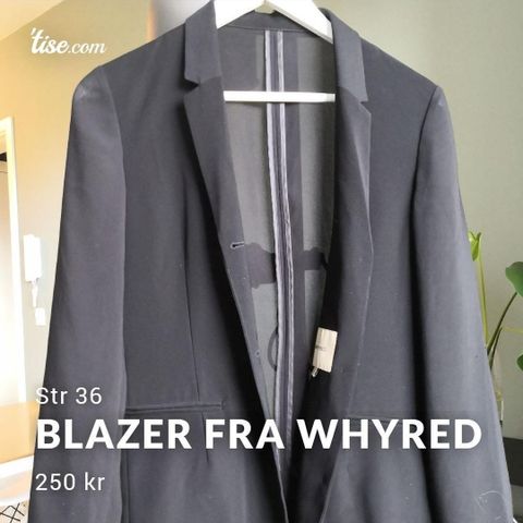 Flott svart blazer fra Zara | FINN.no Pyntejakke fra Zara • Tise