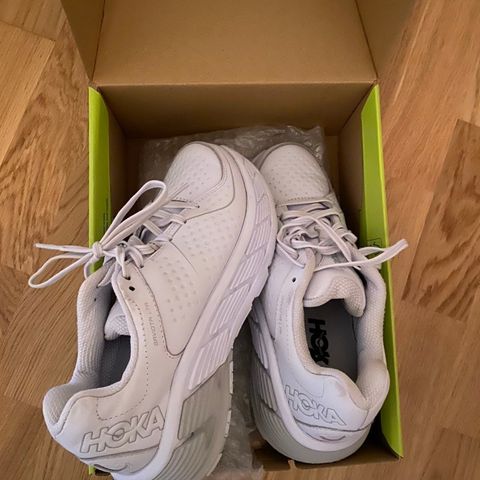 Nike Free Run +3, Løpesko dame, Rosa, str 40 | FINN.no Nike Free Run +3, Løpesko dame, Rosa, str 40 | FINN.no