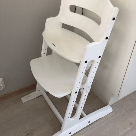 Tripp trapp matstole fra BabyDan | FINN.no Tripptrapp Hvit Babydan | FINN.no