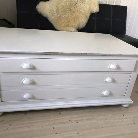 6 stykk Denver spisestue stoler selges | FINN.no 6 stykk Denver spisestue stoler selges | FINN.no