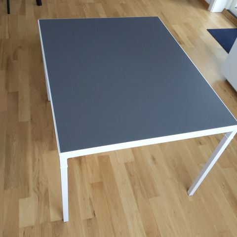 4 stk IKEA Henriksen stoler selges | FINN.no 4 stk IKEA Henriksen stoler selges | FINN.no