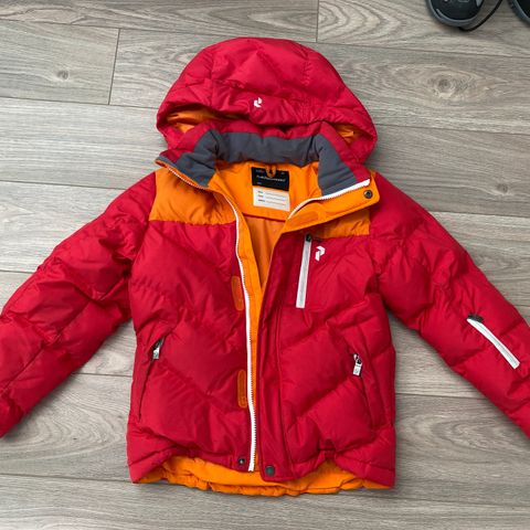 Varm dunjakke Mango str 134140 | FINN.no Varm dunjakke Mango str 134140 | FINN.no