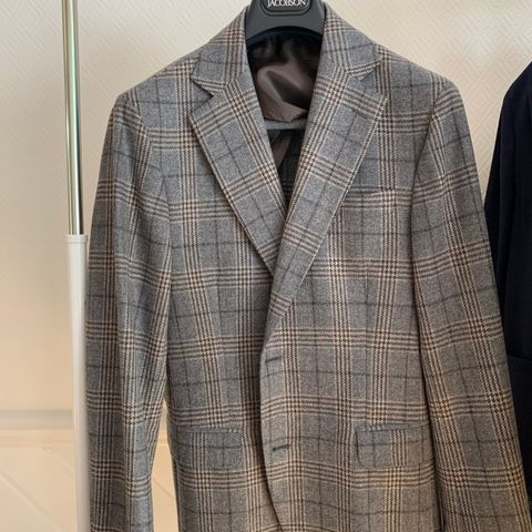Dressjakke Oscar Jacobson EPIC | FINN.no Marine Egel Blazer Oscar Jacobson Blazer og dressjakker - Herreklær er billig