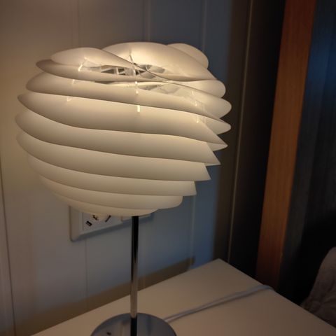 Umage Conia Pendel lampe selges | FINN.no Umage Conia Pendel lampe selges | FINN.no