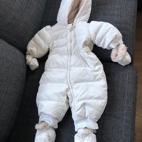 Benetton baby dress og jakke str 56 (1 3mnd) nesten ubrukt Benetton jakke baby str 56 | FINN.no