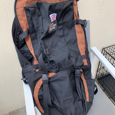 Ryggsekk for dame ca 40 liter, tilsalgs | FINN.no Ryggsekk for dame ca 40 liter, tilsalgs | FINN.no