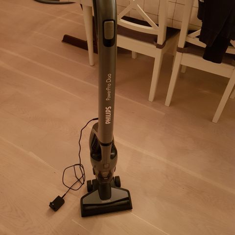 Gulv vasker Kærcher elektrisk | FINN.no Philips batteri støvsuge | FINN.no