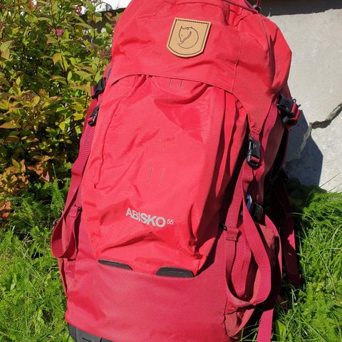 Thule Guidepost 75L | FINN.no Ryggsekk med Russ merke | FINN.no