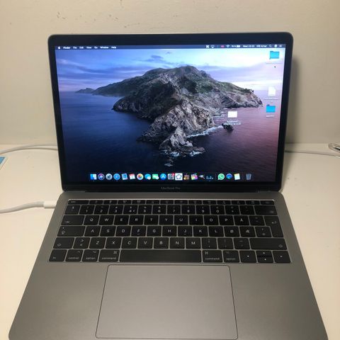 Rå gaming laptop. I7 GTX 1060 16gb ram 256gb ssd | FINN.no Rå Gaming Laptop i7, 16gb ram | FINN.no