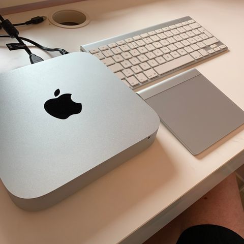 Mac | FINN.no MacBook Pro 15 inch mid 2014 inkl. Tracpad 2 og lader