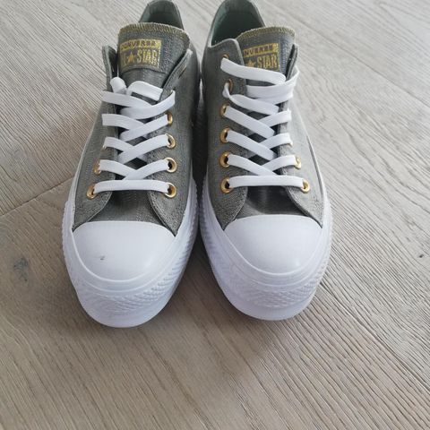 Air step fra lille vinkel sko str 37 | FINN.no Air step fra lille vinkel sko str 37 | FINN.no