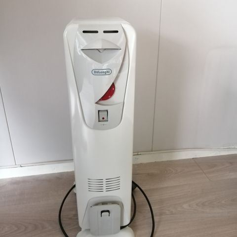 Oljeovn selges | FINN.no Lite brukt DeLonghi støvsuger selges. | FINN.no