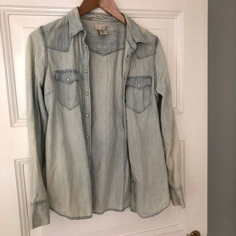 Weekday denim jakke | FINN.no weekday denim jakke | FINN.no