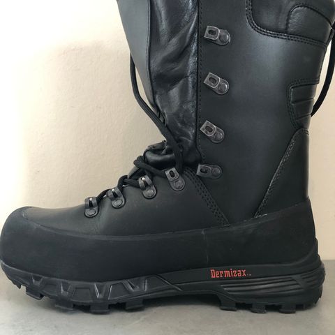 Simms Freestone midjebukse med sko | FINN.no Simms Freestone midjebukse med sko | FINN.no