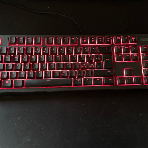 Razer Huntsman RGB ypperlig gaming tastatur! | FINN.no Razer Huntsman RGB ypperlig gaming tastatur! | FINN.no