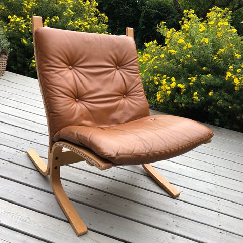 Wegner bare een god stol just one good chair. | FINN.no Wegner bare een god stol just one good chair. | FINN.no