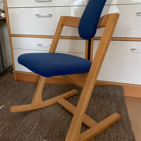 Stokke Pendulum stol | FINN.no Stokke Pendulum stol | FINN.no