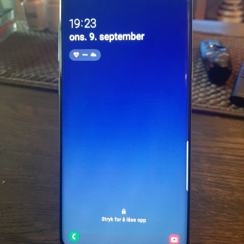 Samsung Galaxy Note 8 64GB | Inkl. 2 trådløse lader. | FINN.no Samsung Galaxy Note 8 64GB | Inkl. 2 trådløse lader. | FINN.no