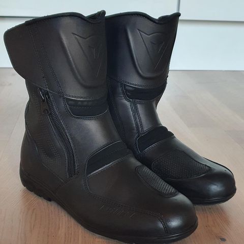 Forma Drytex MC sko i str 43 | FINN.no Forma Drytex MC sko i str 43 | FINN.no
