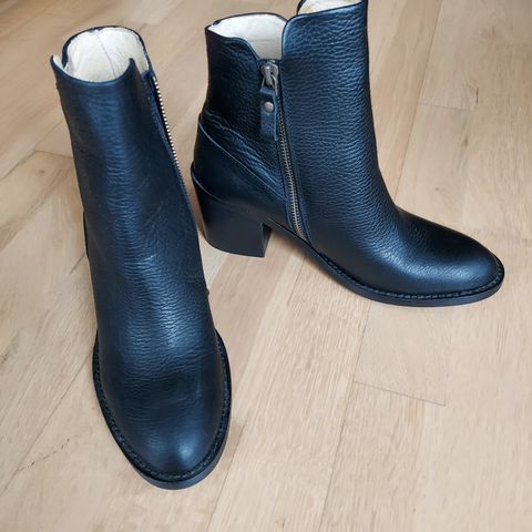 Acne boots | FINN.no Acne track boots skinn sko | FINN.no